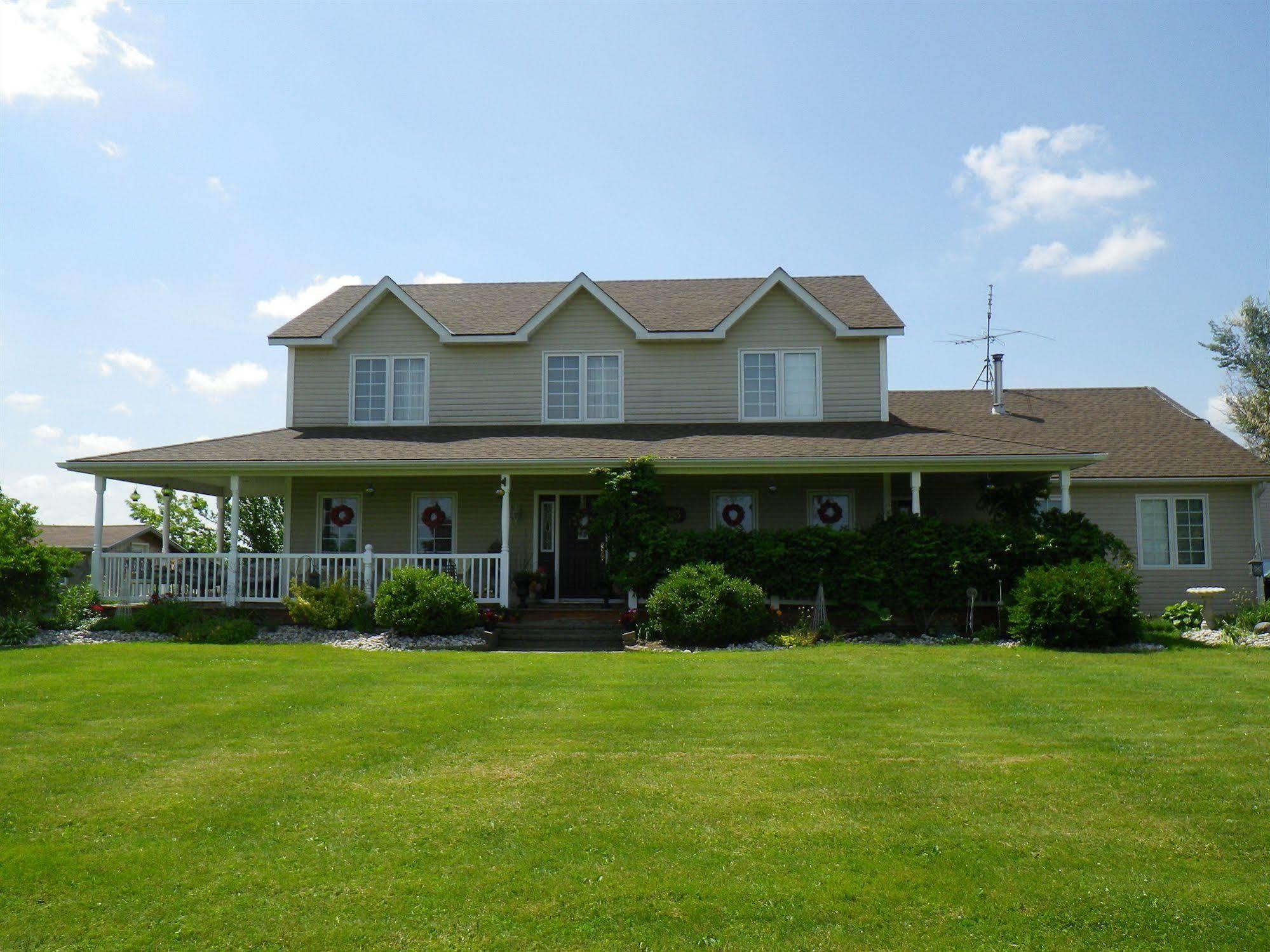 A Vineyard View Bed And Breakfast 나이아가라온더레이크 외부 사진